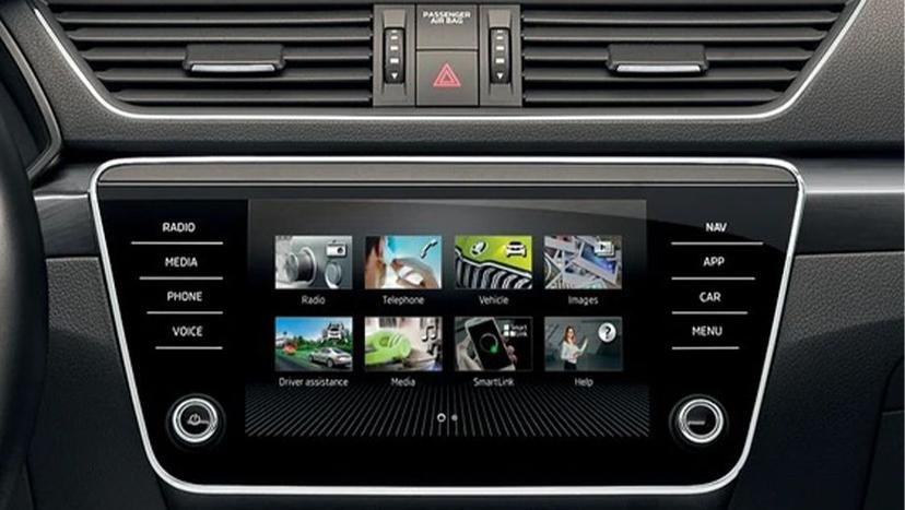 Skoda Superb Interior image 9