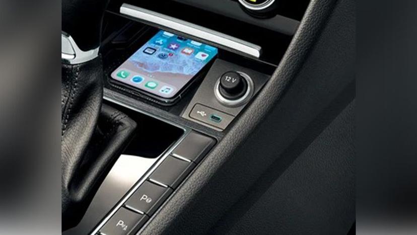 Skoda Superb Interior image 10