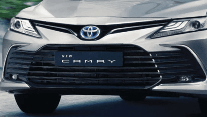 Toyota Camry 2022-2023 Exterior image 2