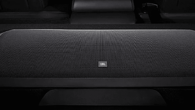 Toyota Camry 2022-2023 Interior image 13
