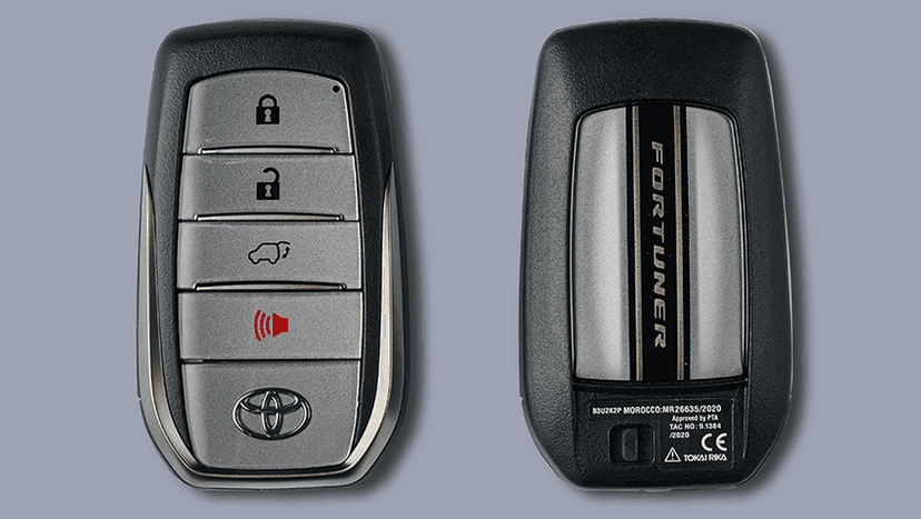 Toyota Fortuner Legender Exterior image 4
