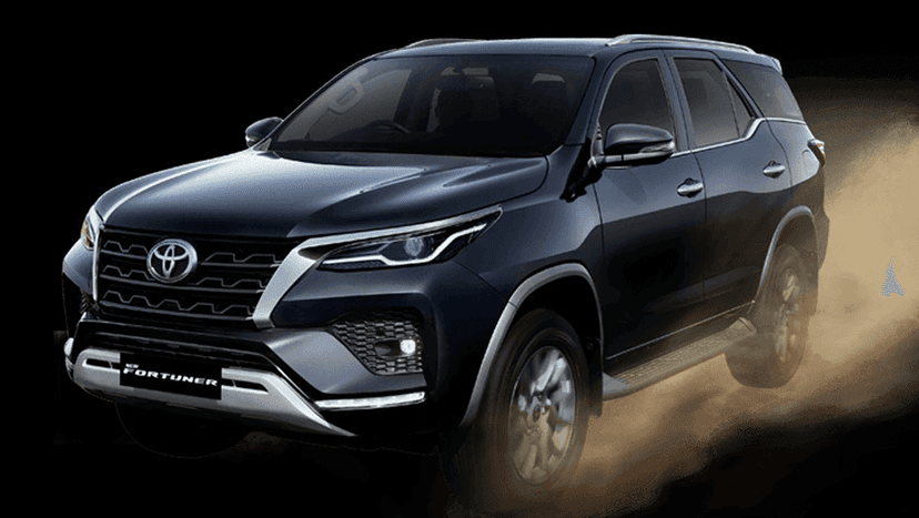 Toyota Fortuner Exterior image 18