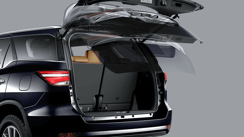Toyota Fortuner Exterior image 13