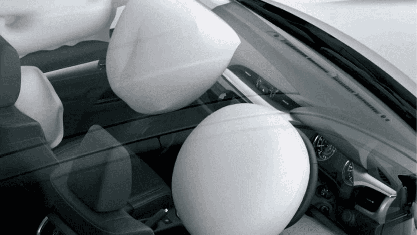 Toyota Hilux Interior image 2