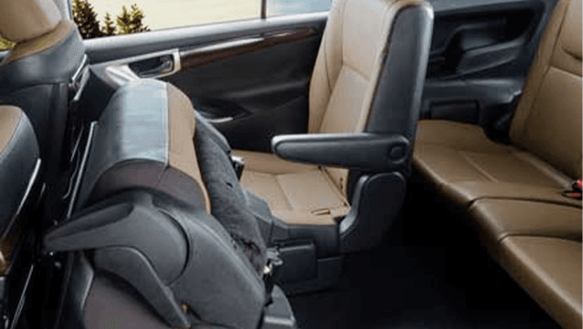 Toyota Innova Crysta Interior image 1