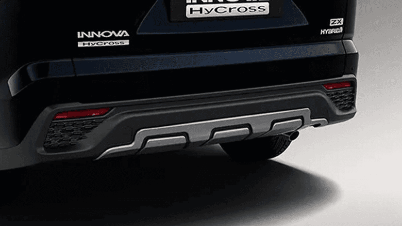 Toyota Innova Hycross Exterior image 12