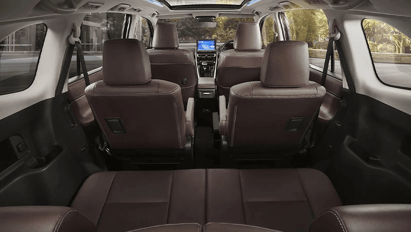 Toyota Innova Hycross Interior image 8