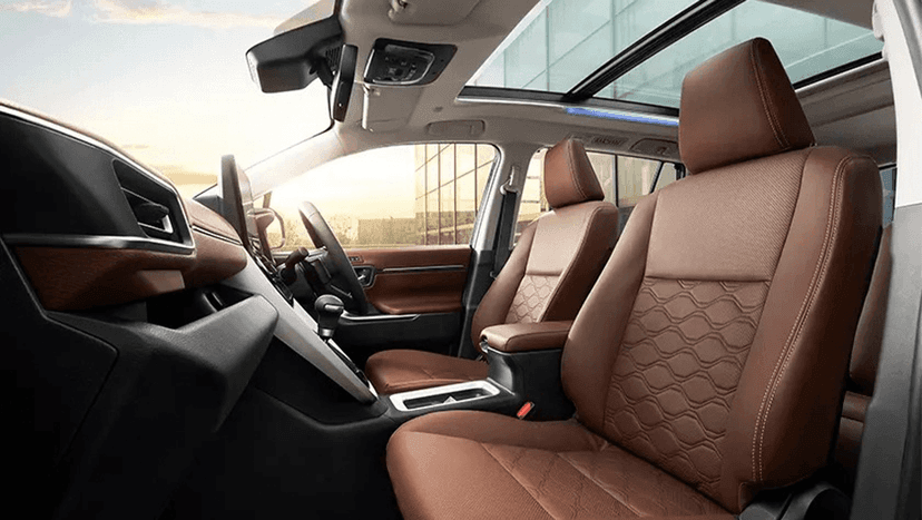 Toyota Innova Hycross Interior image 10