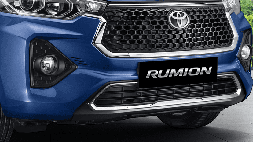 Toyota Rumion Exterior image 2