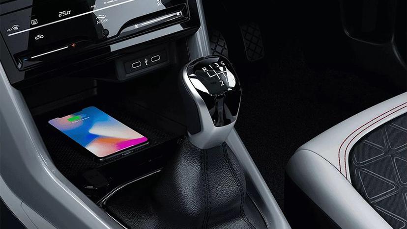 Volkswagen Taigun Interior image 9