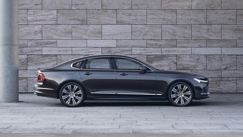 Volvo S90 Exterior image 5