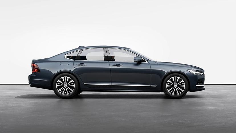 Volvo S90 Exterior image 2