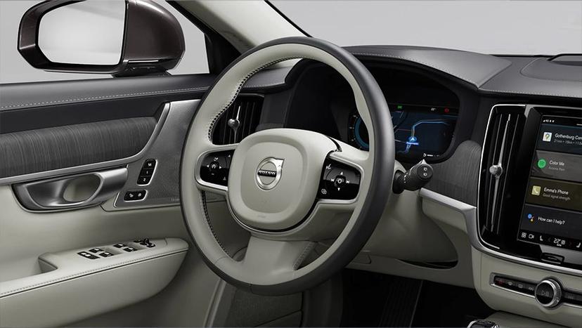 Volvo S90 Interior image 4