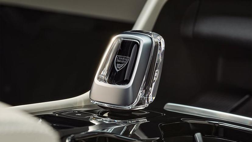 Volvo XC40 Interior image 14