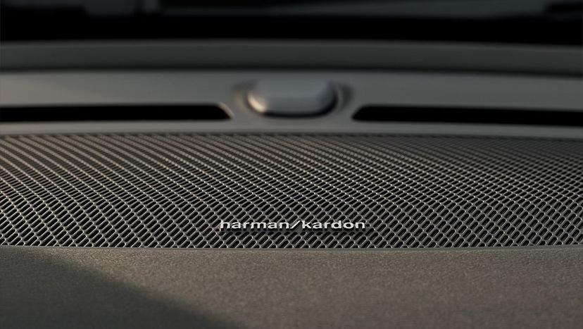 Volvo XC40 Interior image 1