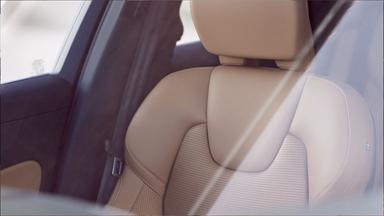 Volvo XC60Interior image