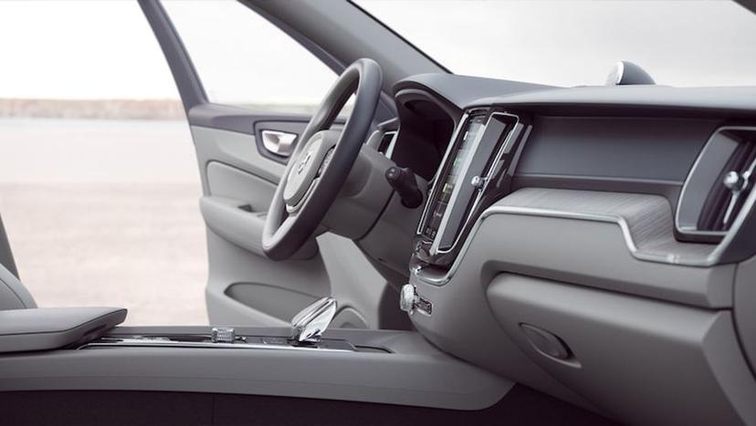Volvo XC60 Interior image 1