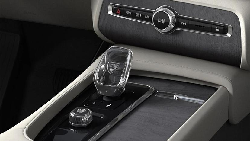 Volvo XC90 2022-2024 Interior image 2