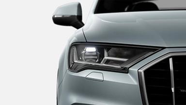 Audi Q7Exterior image