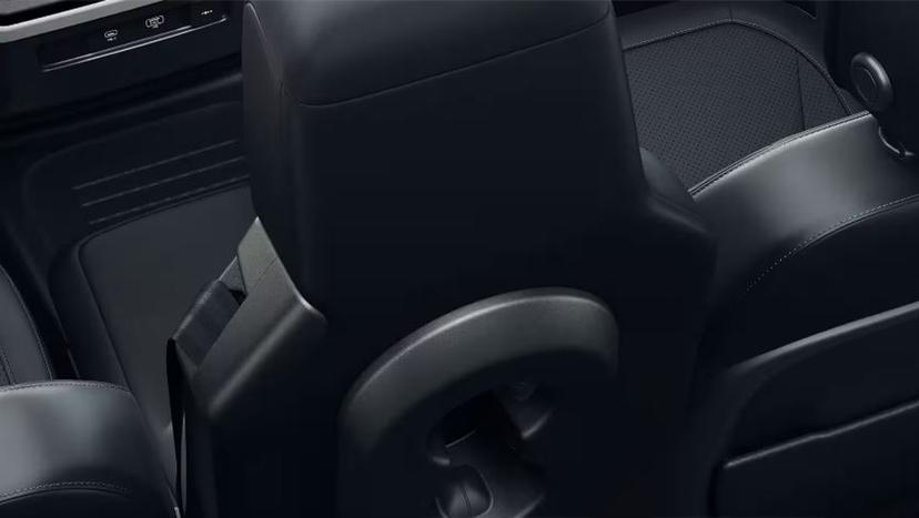 Land Rover Defender Interior Image