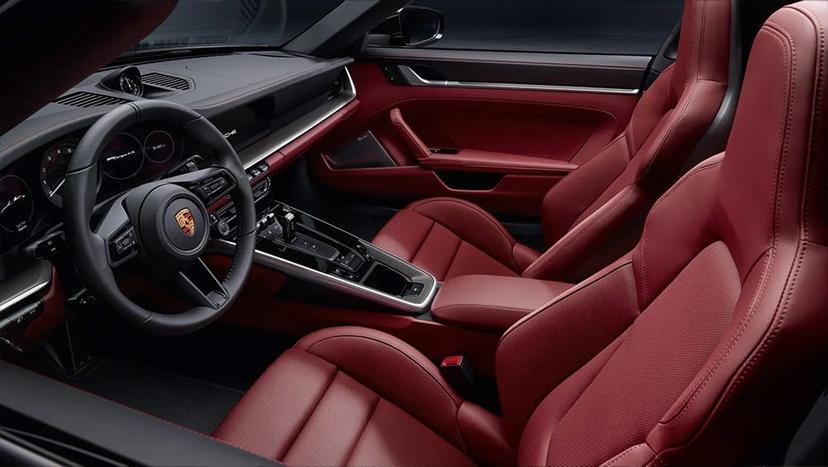 Porsche 911 Interior Image